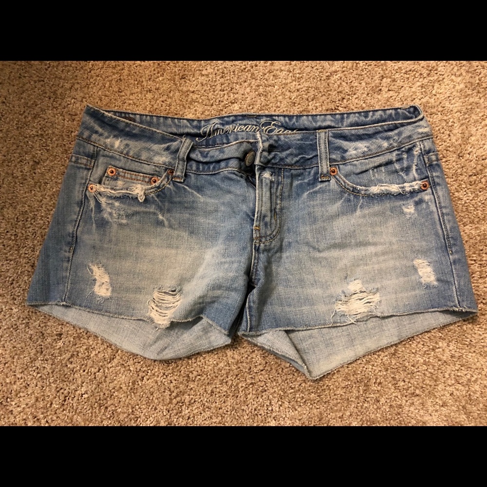 Women’s  American Eagle jean shorts